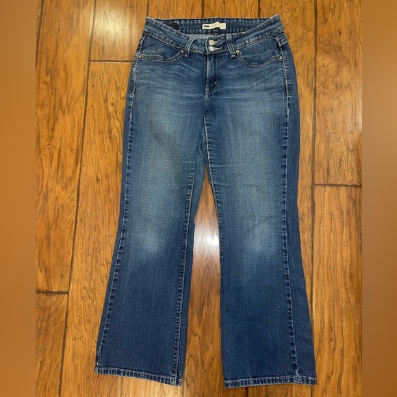 Levi's Denim - Levi's Classic Blue curvy Boot Cut Women's Jeans pants woman’s size 29